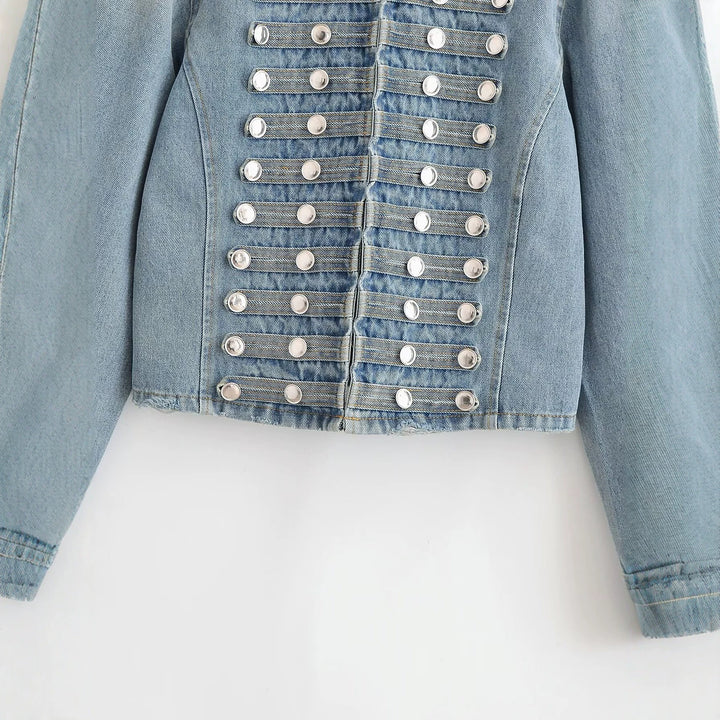 Damen Kurze Jeansjacke mit militärischer Paspelierung und dekorativen Metallknöpfen Echo Archiv