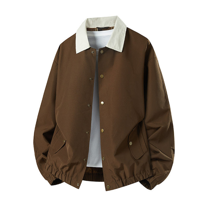 Herren Kurz geschnittene Coachjacke mit Cordkragen, verdeckter Druckknopfleiste & elastischem Saum Echoarchiv