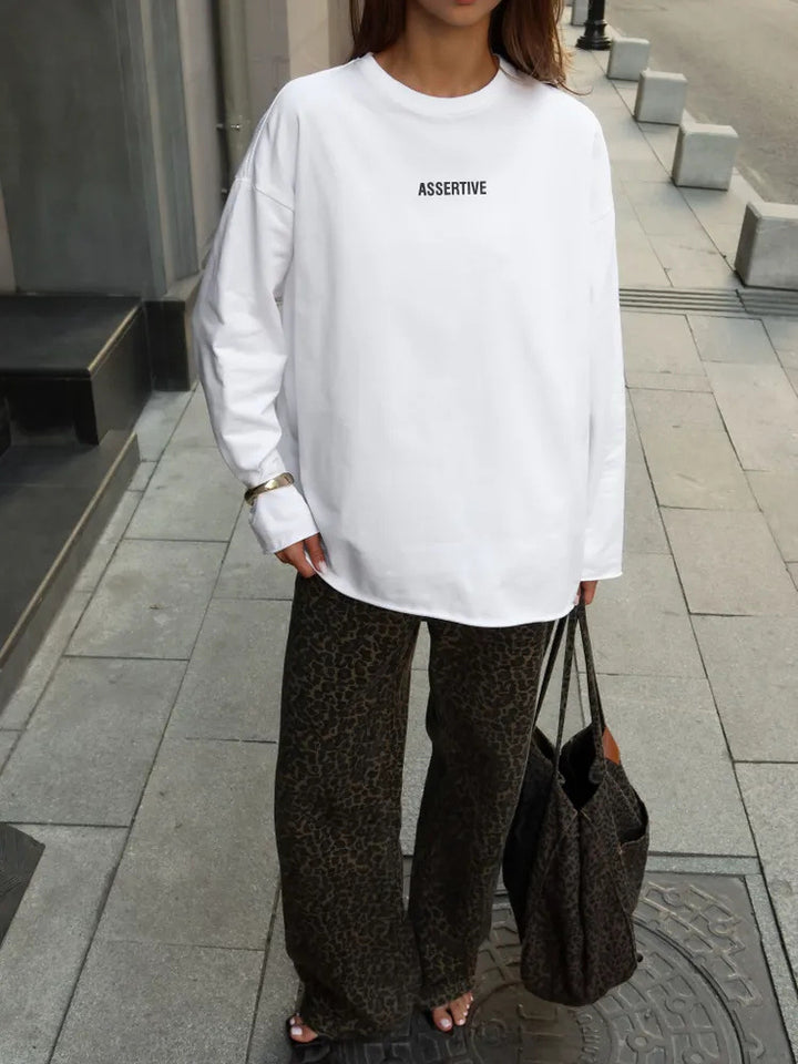 Damen Oversized Longsleeve-Sweatshirt mit Statement-Print und Rundhalsausschnitt – Avérine