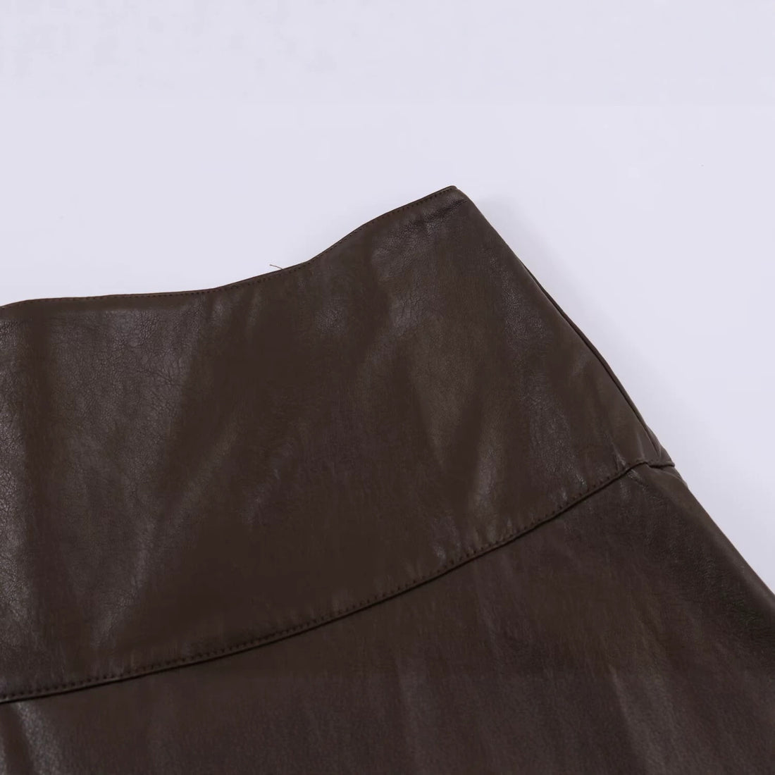 Damen Midirock aus Kunstleder mit hoher Taille und ausgestellter A‑Linie Echoarchiv