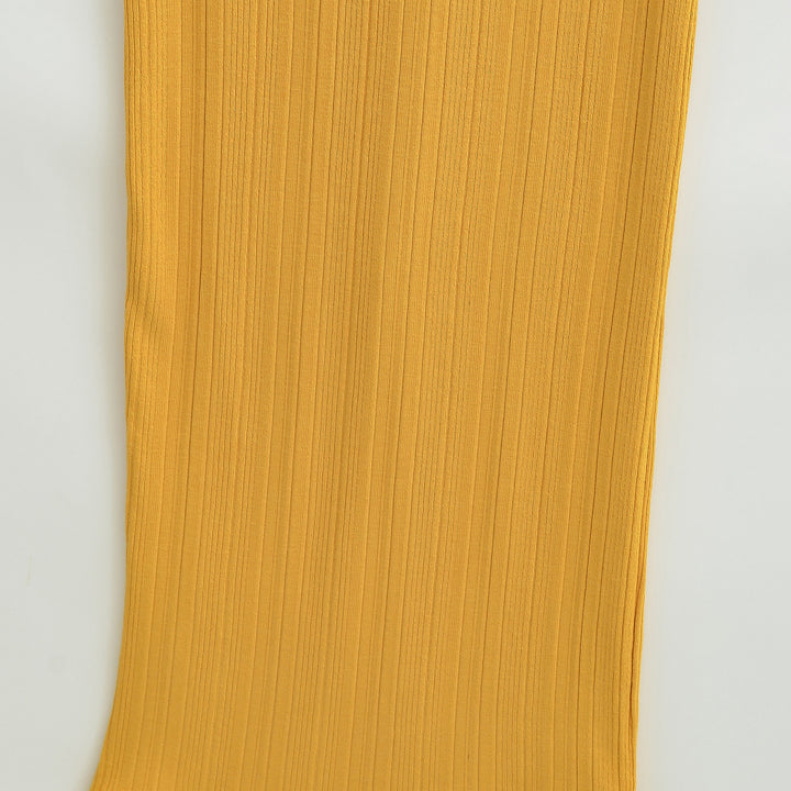 Damen Midikleid in Rippstrick, ärmelloses Slim‑Fit mit Stehkragen Echoarchiv