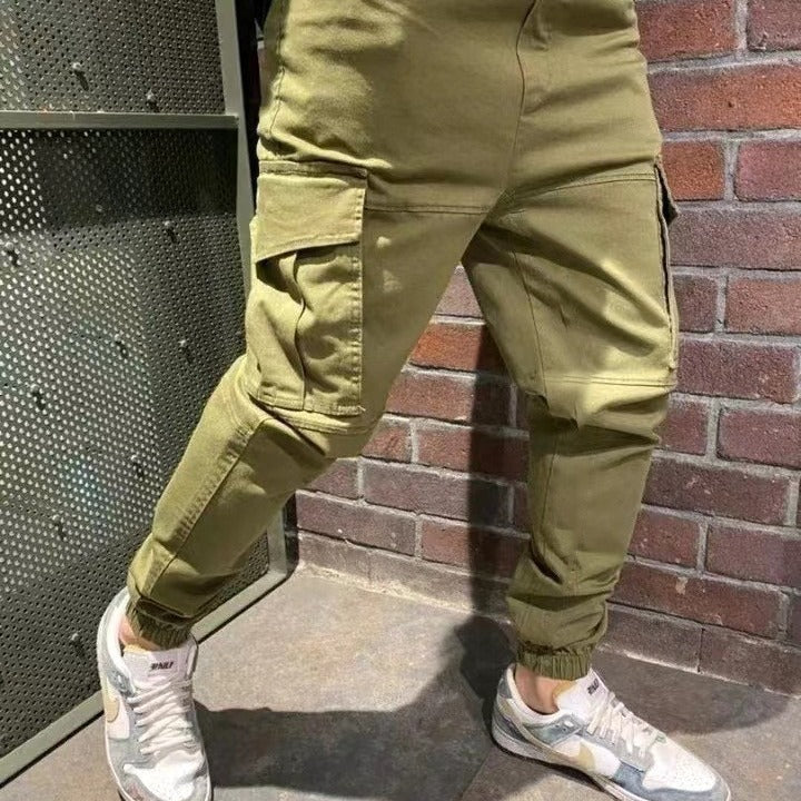 Herren Cargo-Hose mit Seitentaschen und elastischem Bund Echoarchiv