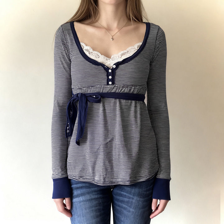 Damen Umstands- und Stillbluse mit Empire-Naht, Knopfleiste und Bindegürtel Echo Archiv