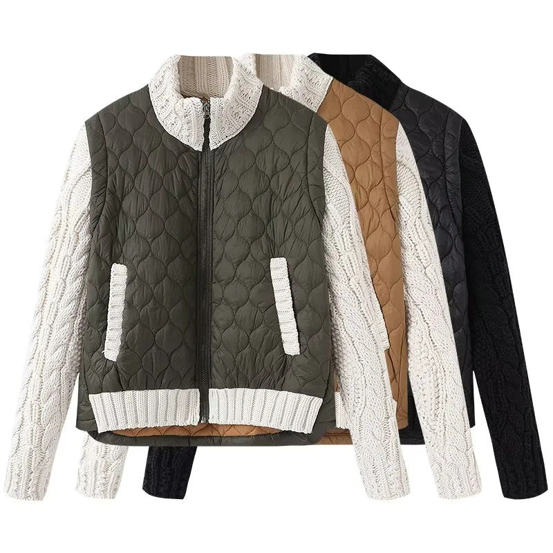 Damen gesteppte Hybridjacke mit Strickärmeln, Stehkragen und Pattentaschen – Célinea