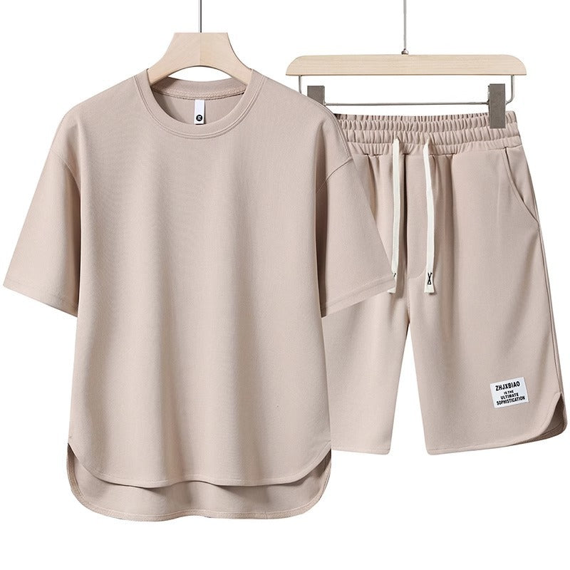 Unisex lässiges Set aus T-Shirt und Shorts mit seitlichen Taschen und elastischem Bund Echoarchiv