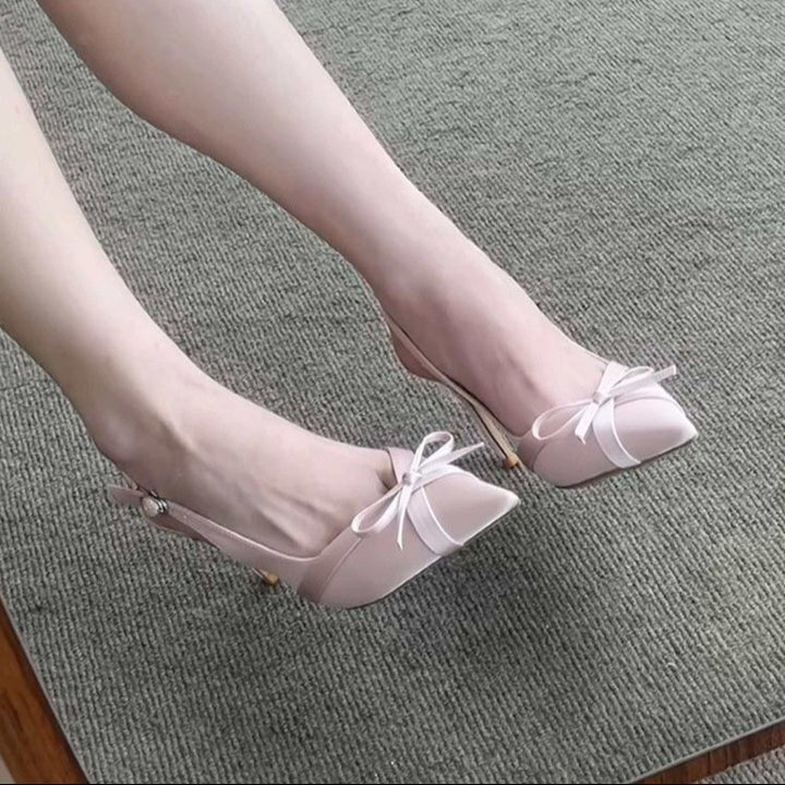 Damen Slingback‑Pumps mit spitzer Kappe, zierlichem Kitten‑Absatz und Schleifen‑Detail – Lioré