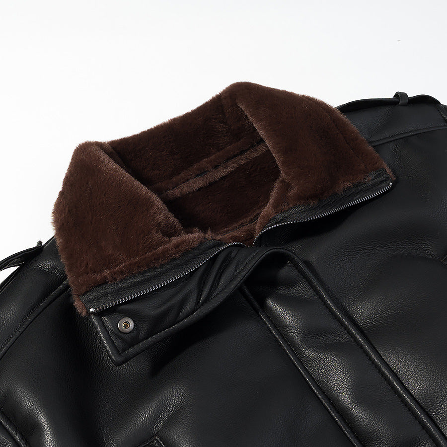 Damen Kurz geschnittene Fliegerjacke aus Kunstleder mit Teddy-Innenfutter, Umlegekragen und umschlagbaren Manschetten Echo Archiv
