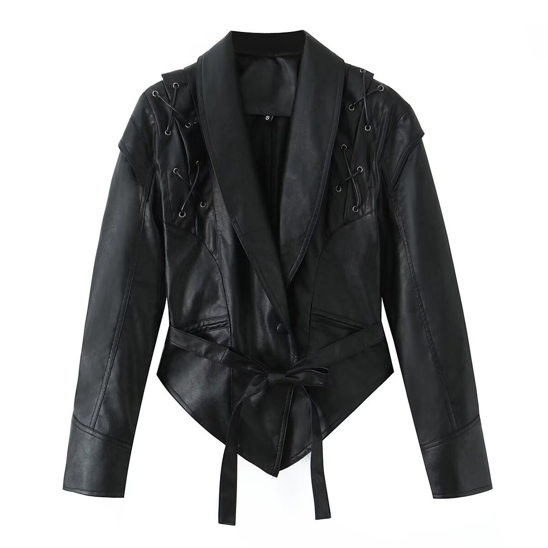 Damen taillierter Kunstlederblazer mit Schnürdetails an den Schultern und Bindegürtel Echo Archiv
