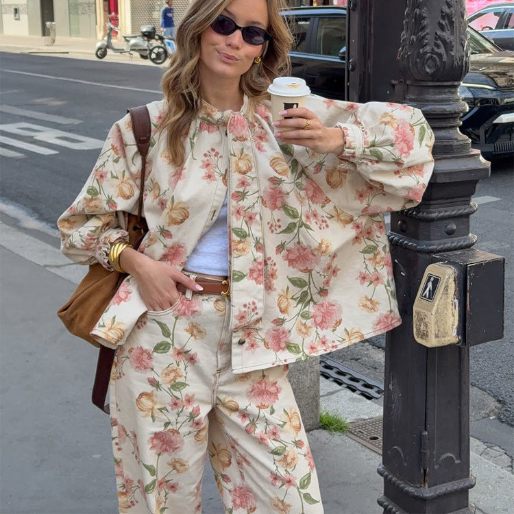 Damen Zweiteiliges Blumen-Print Co-Ord-Set mit Oversize-Blouson und High-Waist-Hose Echoarchiv
