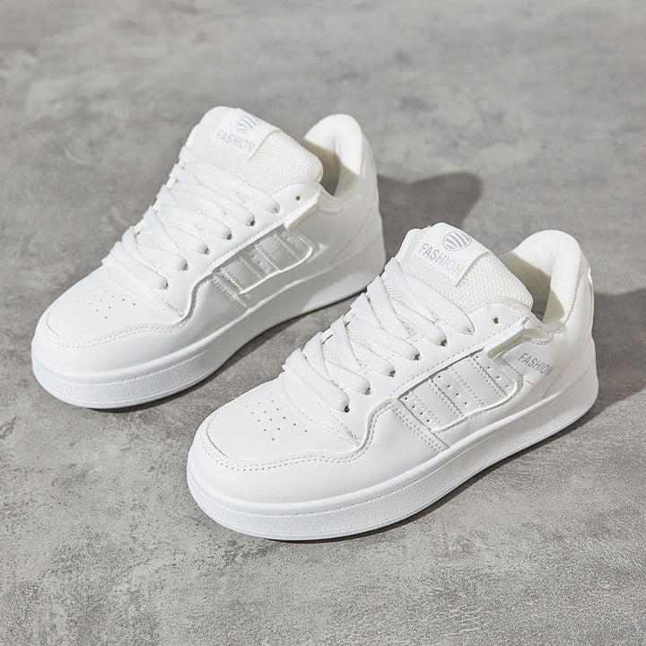 Damen Freizeitsneaker mit sportlicher Silhouette und atmungsaktiver Oberflächenstruktur Echo Archiv