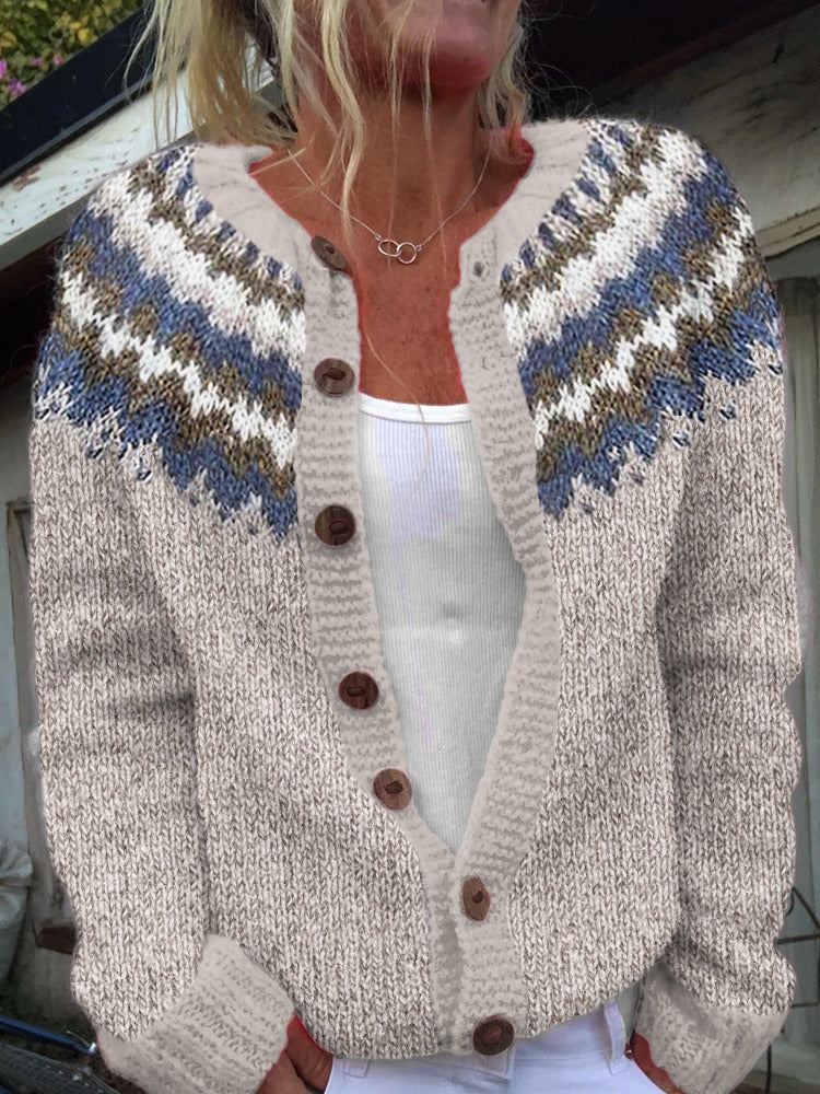 Damen nan gemusterte Strickjacke mit Rundpasse, Holzknöpfen und Eingrifftaschen Echo Archiv
