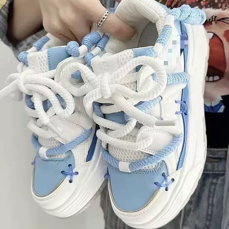 Damen Sportliche Sneakers mit innovativen Akzenten und rutschfester Sohle Echo Archiv