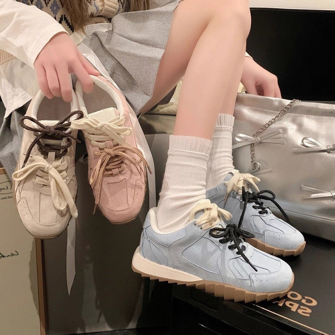 Damen Sportliche Sneaker mit innovativer Dämpfungstechnologie Echo Archiv