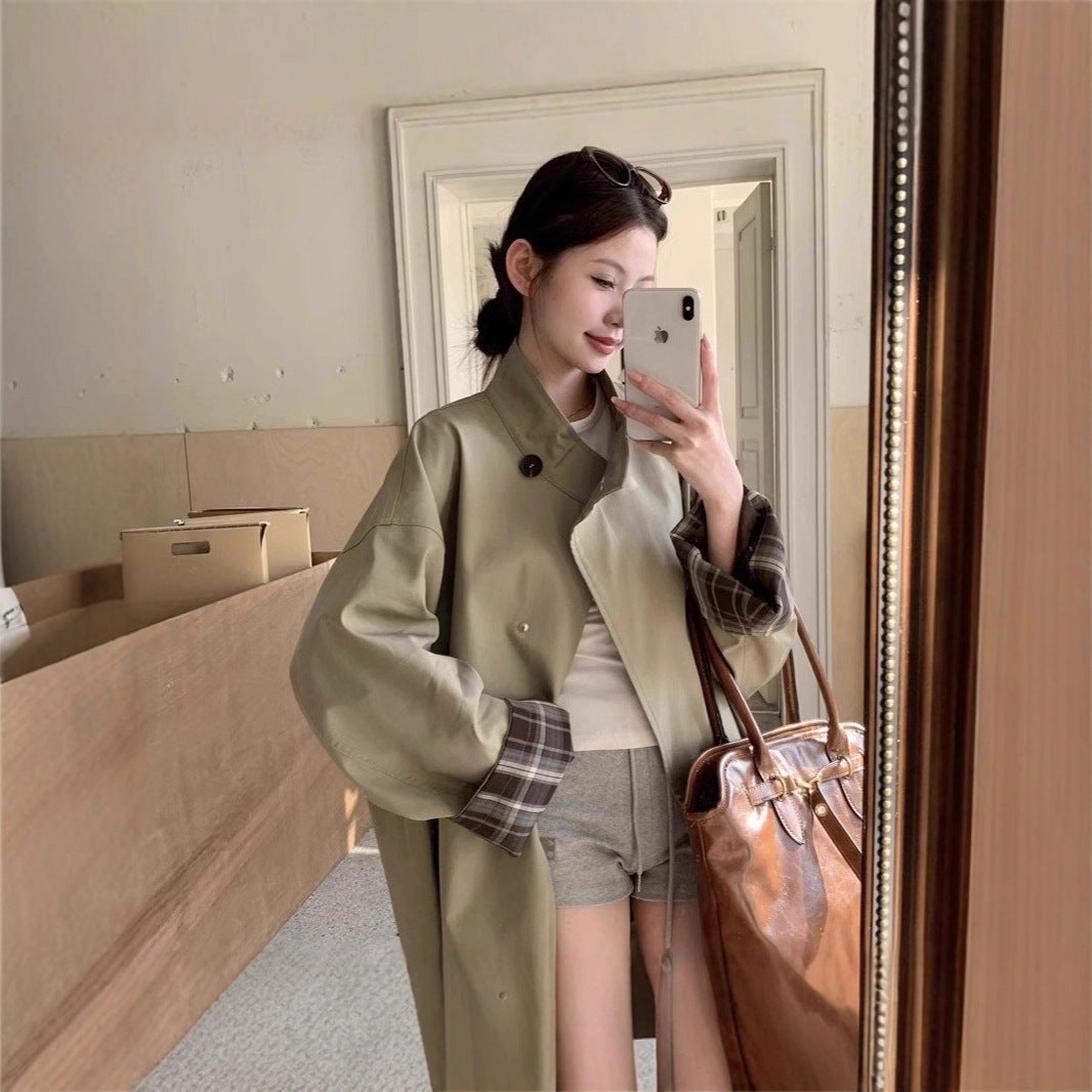 Damen Oversized Kurzmantel mit Stehkragen und kariertem Ärmelfutter Echoarchiv