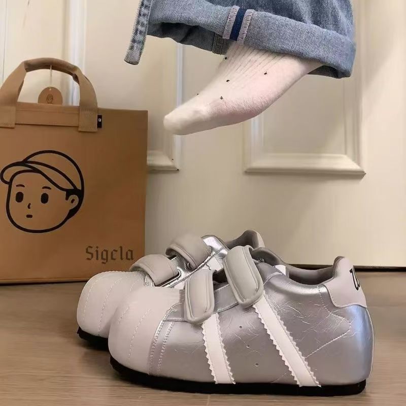 Damen Bequeme Sneakers mit doppeltem Klettverschluss und sportlichem Design Echo Archiv