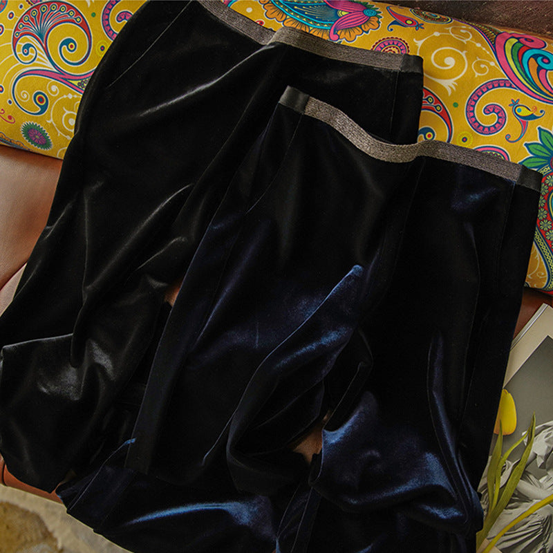 Damen Hochtaillierte Samt‑Flaredhose mit elastischem Glanzbund Echo Archiv