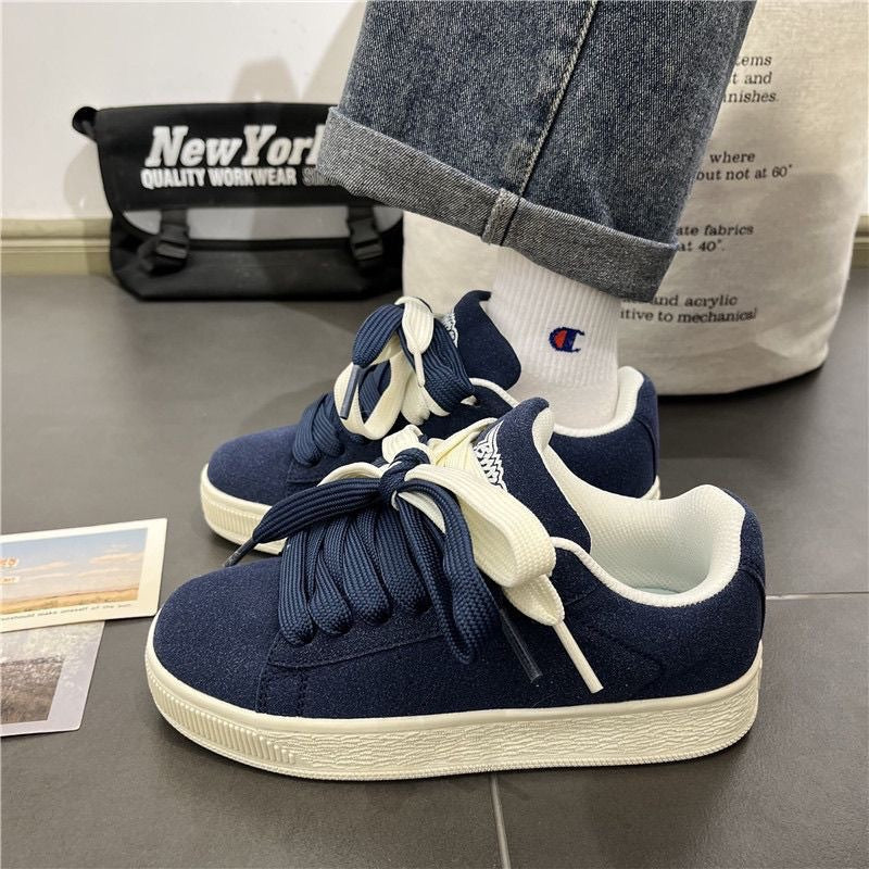 Damen Sportliche Sneakers mit Knotenschnürung und flexiblem Obermaterial Echo Archiv