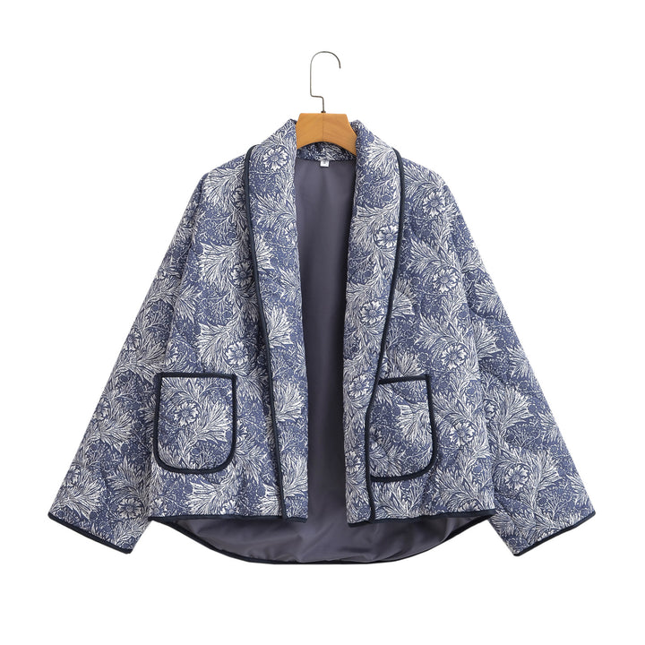Damen Kurz geschnittene Steppjacke im Vintage-Blumenmuster mit Schalkragen und Kontrastpaspel Echo Archiv