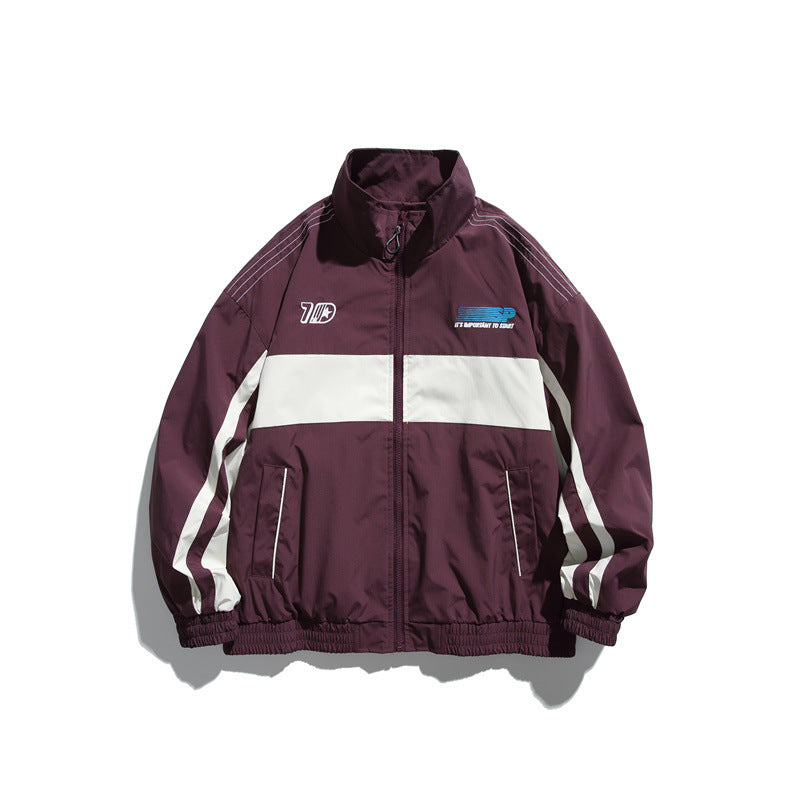 Herren Sportliche Retro-Trainingsjacke mit Streifendetail und Stehkragen Echoarchiv