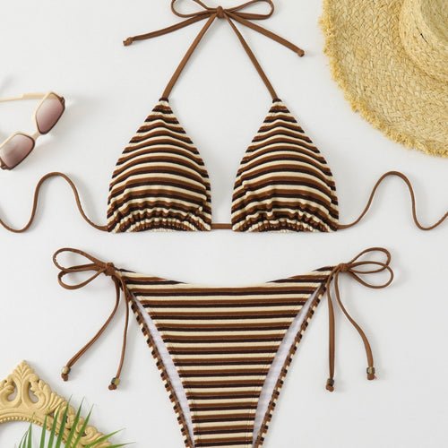 Damen Triangel-Bikini mit verstellbaren Bindebändern und verspieltem Streifenmuster Echo Archiv