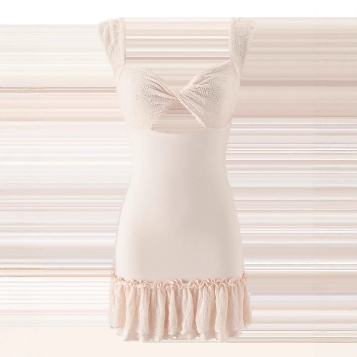 Damen Minikleid mit figurbetontem Schnitt und Rüschensaum Echo Archiv