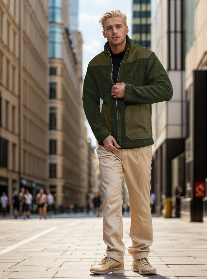 Herren kuschelige Outdoor-Jacke mit hochschließendem Kragen und praktischen Taschen Echoarchiv