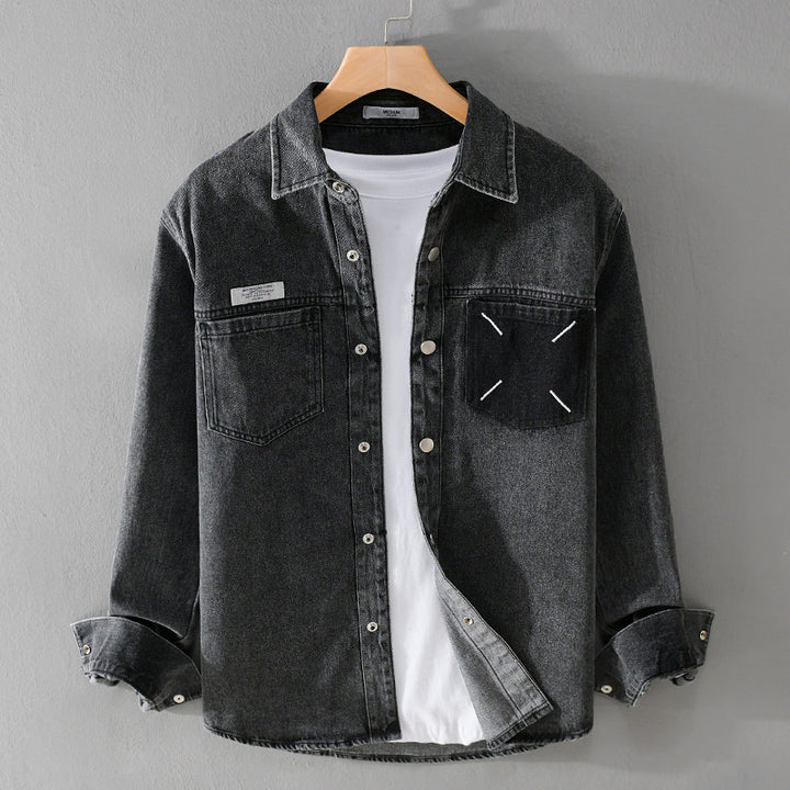 Herren Denim-Hemdjacke mit kontrastierter Brusttasche und Druckknopfverschluss Echoarchiv