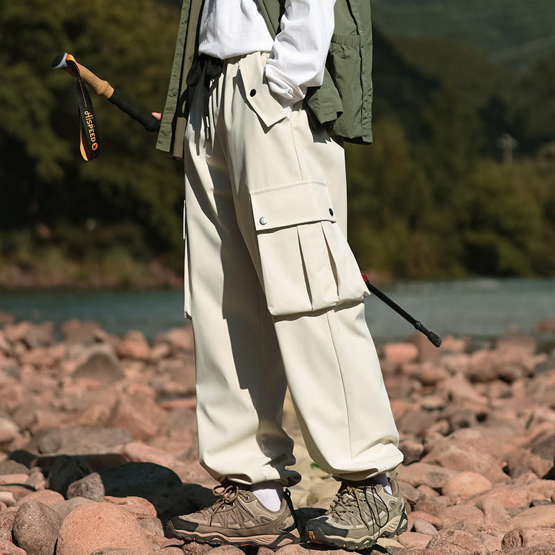 Unisex cargo Hose mit vielseitigen Taschen und lässigem Schnitt Echoarchiv