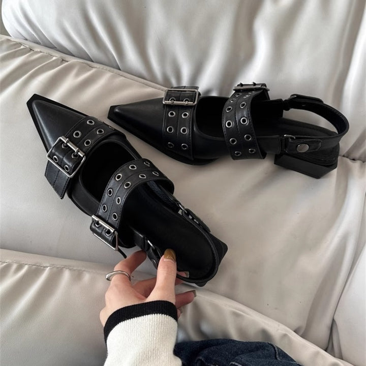 Damen Spitz zulaufende Slingback‑Flats mit doppelten Ösen‑Riemen und verstellbarer Schnalle – Lioré