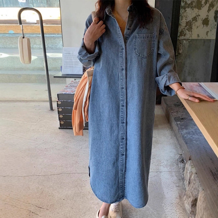Damen Langes Oversize-Denim-Hemdblusenkleid im washed-Look mit Brusttasche und umgeschlagenen Ärmeln – Valéora