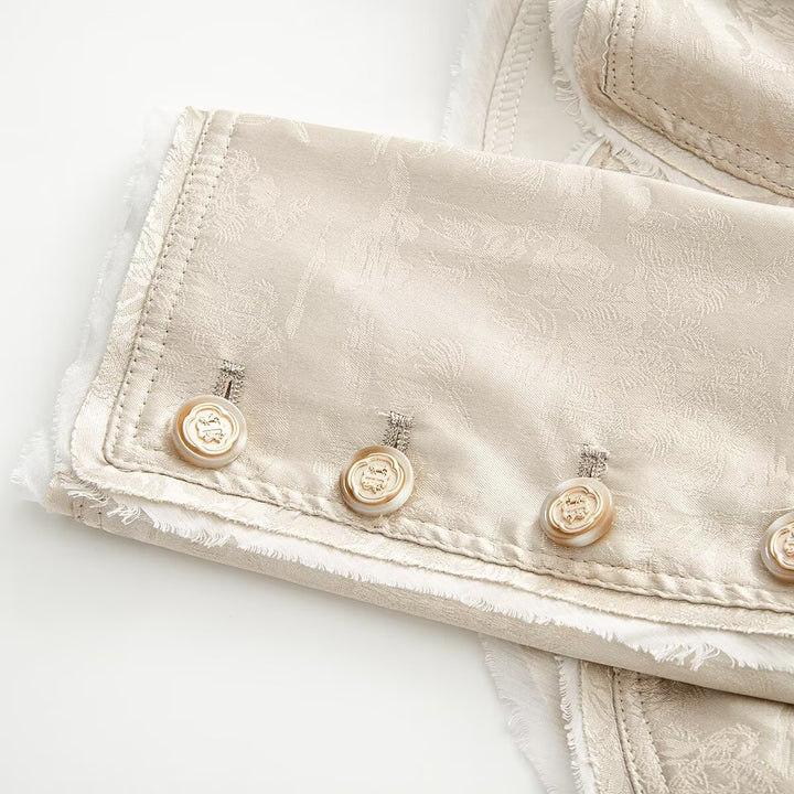 Damen Ornamentale Militärjacke aus Jacquard mit asymmetrischer Zierknopfleiste Echo Archiv