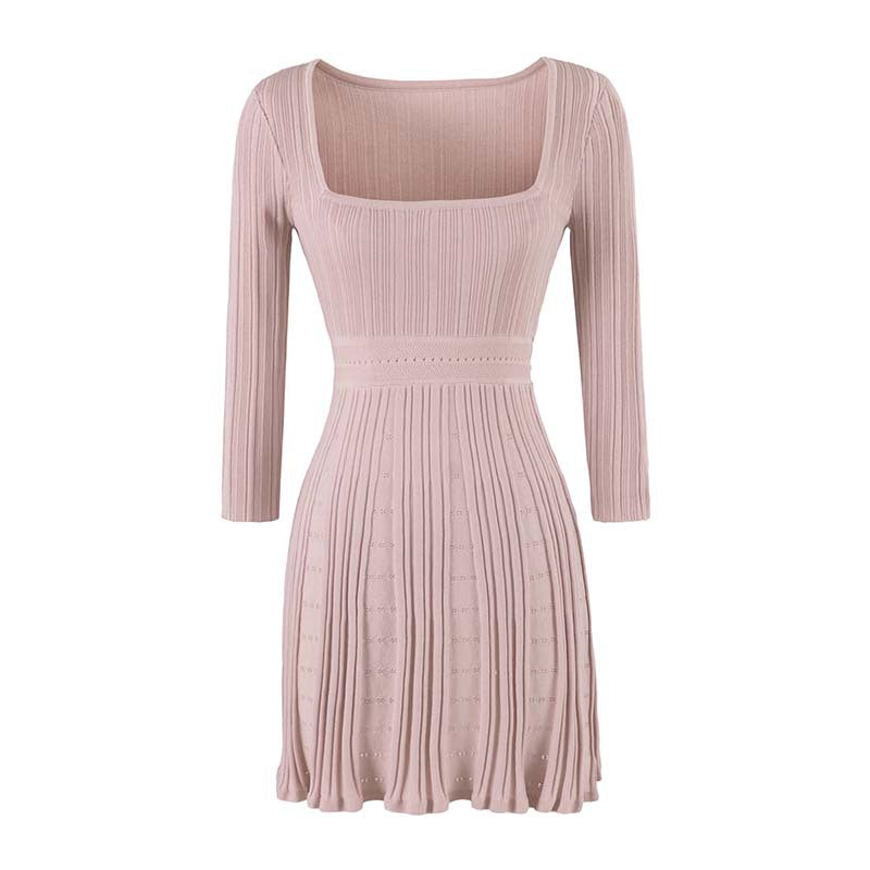 Damen Figurbetontes Feinstrick-Midikleid mit eckigem Ausschnitt und plissiertem Rock Echoarchiv