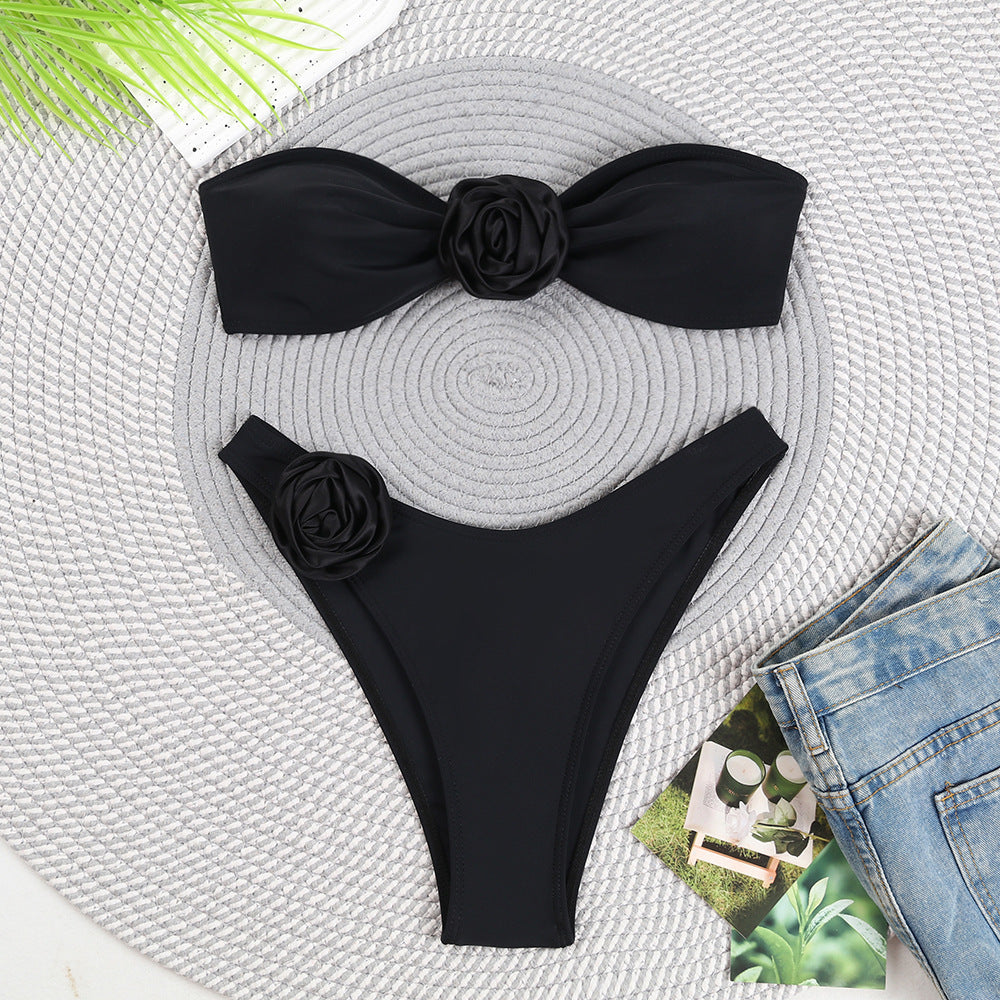 Damen Bandeau-Bikini mit dekorativen Blumenakzenten Echo Archiv