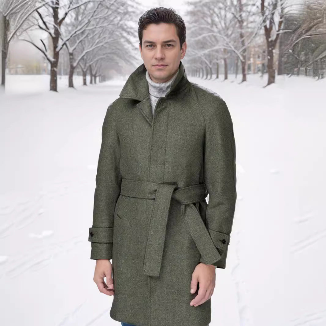 Herren eleganter und taillierter Trenchcoat aus hochwertiger Wolle Echoarchiv