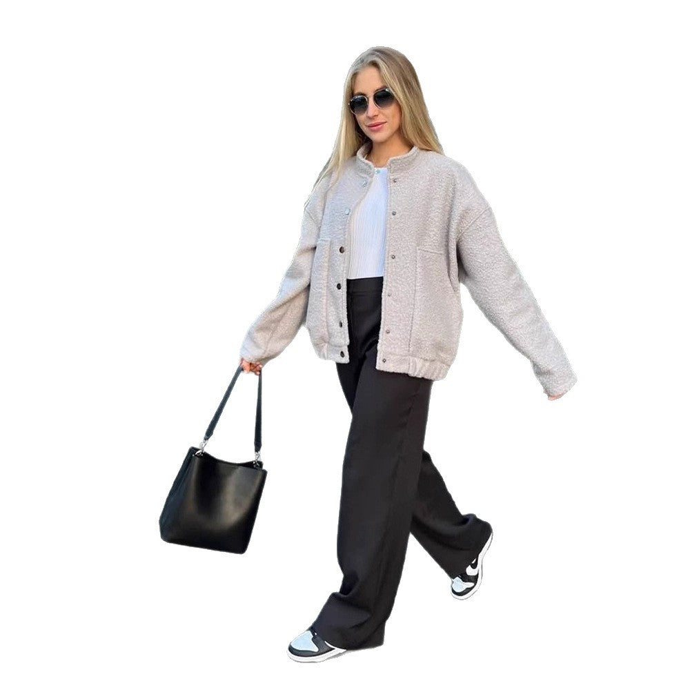 Damen Teddy-Fleece Bomberjacke im Boxy-Cut mit Druckknopfverschluss und aufgesetzten Taschen Echoarchiv