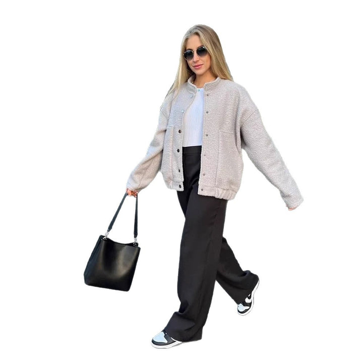 Damen Teddy-Fleece Bomberjacke im Boxy-Cut mit Druckknopfverschluss und aufgesetzten Taschen Echoarchiv