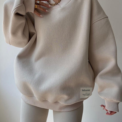 Damen Oversized Sweatshirt mit V-Ausschnitt und geripptem Kragen Echoarchiv