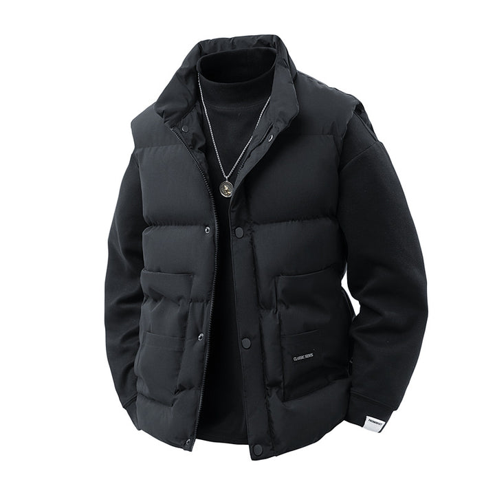 Herren Thermo‑Steppweste mit hoher Kragenblende, Druckknopf‑Front & aufgesetzten Utility‑Taschen Echoarchiv