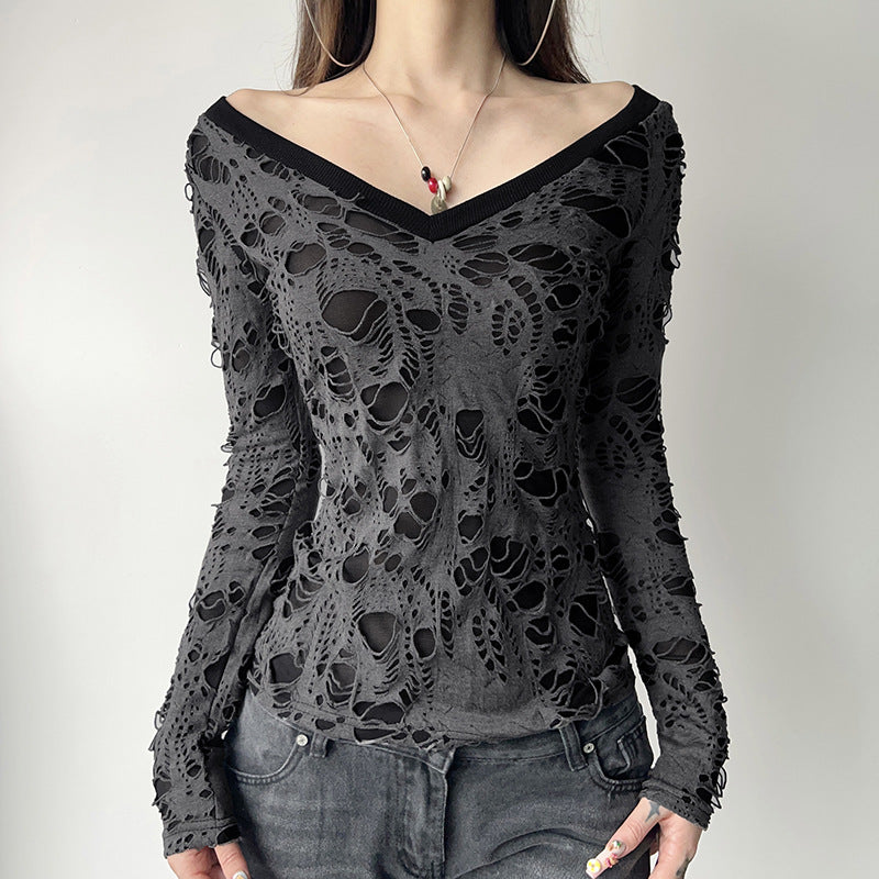 Damen nan transparentes Distressed-Spitzenshirt mit V-Ausschnitt, langärmeligem Layer-Look und innenliegendem Cami Echo Archiv