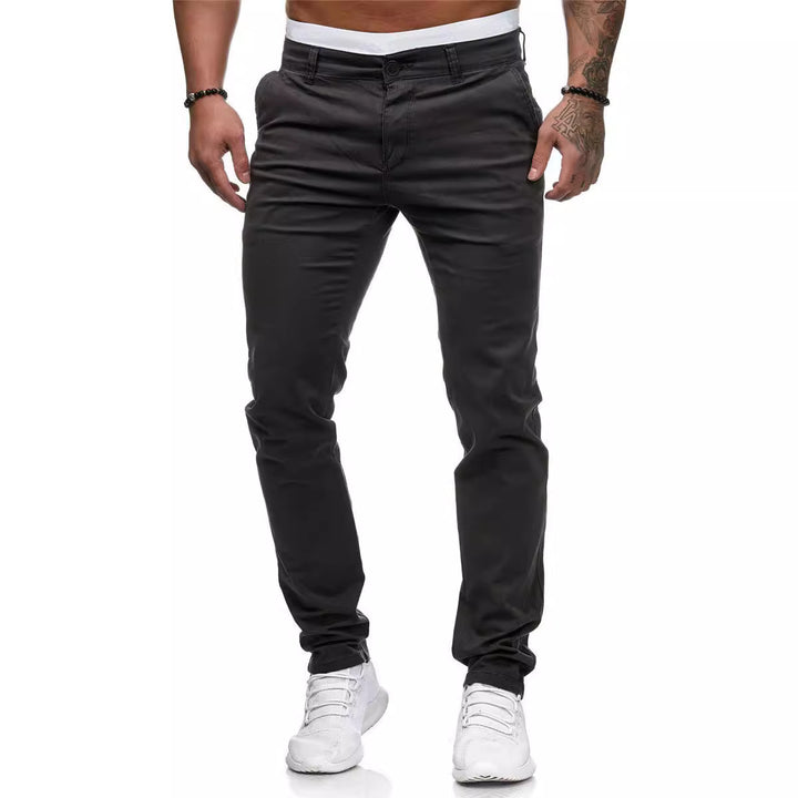 Herren Modische Chino-Hose mit zeitgemäßem Schnitt und hohem Tragekomfort Echoarchiv