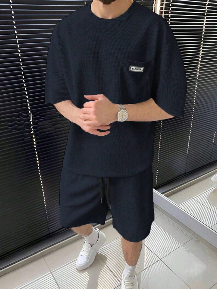 Herren lässiges Kurzarm-T-Shirt und Shorts Set mit strukturierter Oberfläche Echoarchiv