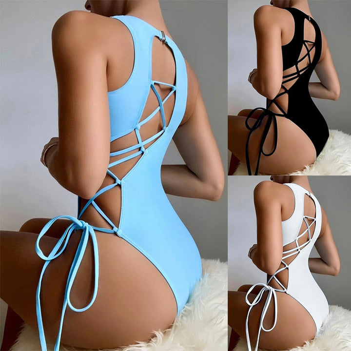 Damen Einteiler Badeanzug mit modernen Cut-Outs und seitlichen Schnürdetails Echo Archiv