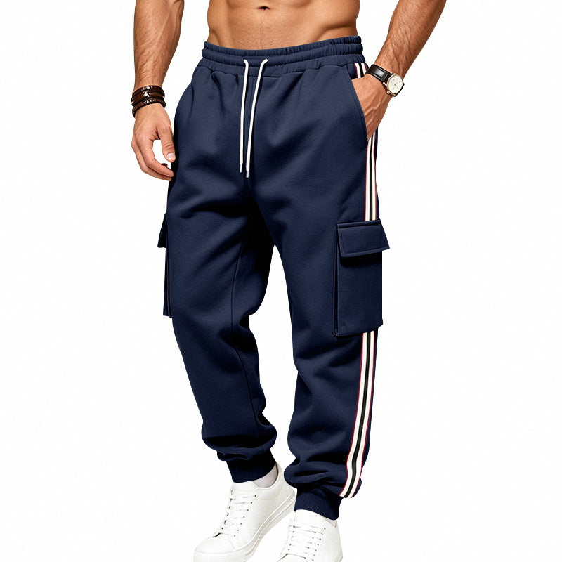 Herren Cargo-Jogginghose mit Cargo-Taschen und seitlichen Kontraststreifen Echoarchiv
