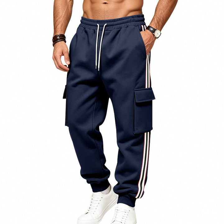 Herren Cargo-Jogginghose mit Cargo-Taschen und seitlichen Kontraststreifen Echoarchiv