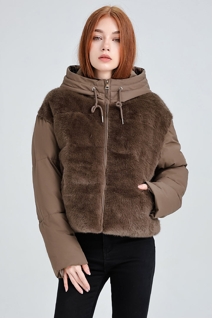 Damen Kurze Hybrid-Winterjacke mit samtiger Kunstfellfront und Kapuzenkragen Echo Archiv