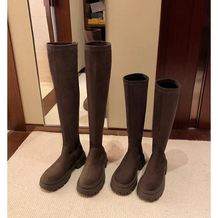 Damen Wadenhohe Veloursleder-Stiefel mit markanter Lug‑Profilsohle und elastischem Schlupfschaft Echo Archiv