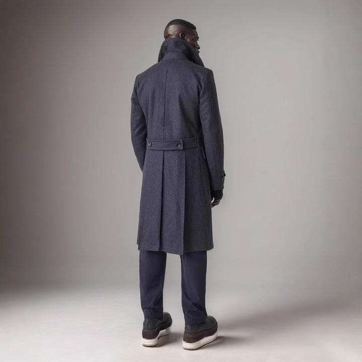 Herren eleganter Trenchcoat mit doppelter Knopfleiste Echoarchiv