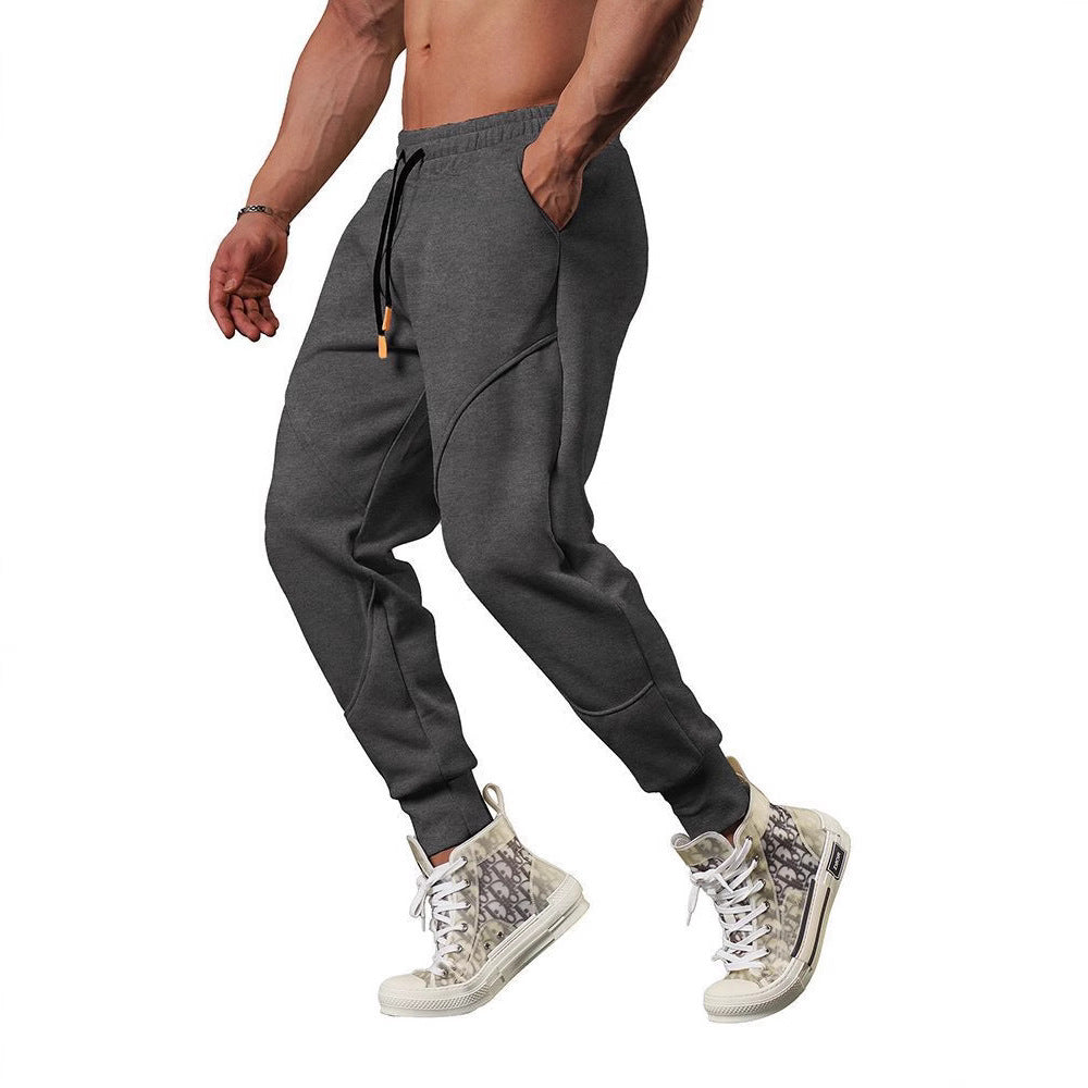 Herren Sportliche Jogginghose mit ergonomischem Schnitt und stylischen Akzenten Echoarchiv