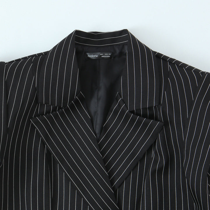 Damen Doppelreihiger Oversize-Blazer mit Nadelstreifen und markanten Schulterpolstern Echo Archiv