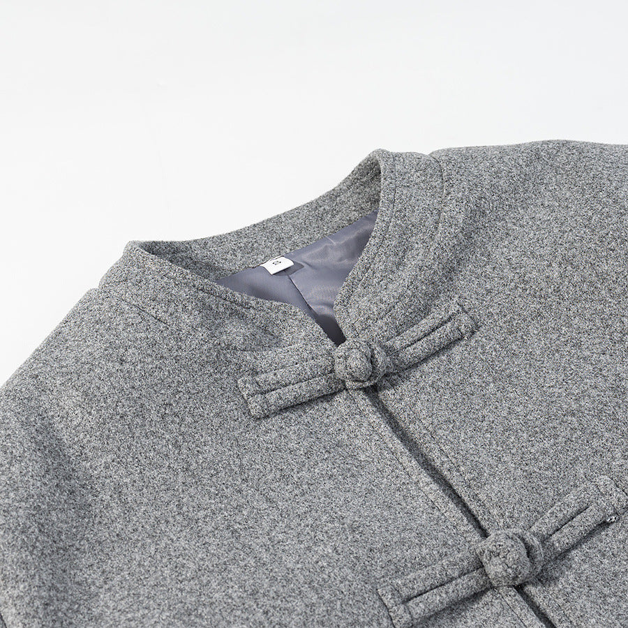 Damen Wolloptik-Kurzjacke mit Stehkragen und Knotenverschlüssen Echo Archiv